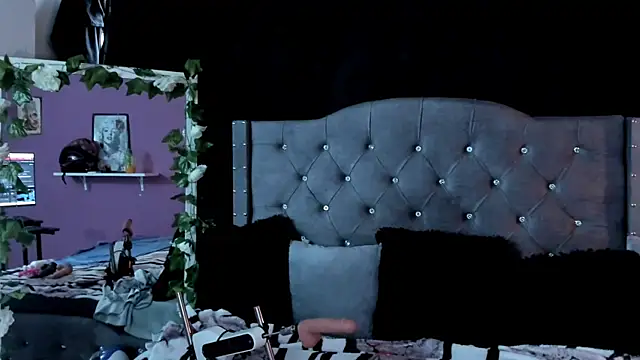 martina foxy  online show from 03.06.25