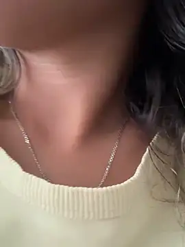 Mila Morgan online show from 01.28.25