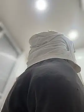 Mila Morgan online show from 03.20.25