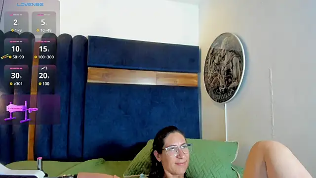 Snapshot of Andromeda-jade chatting on 12.09.24 Andromeda-jade online show from 12.09.24