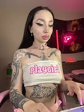 Molly  Moon online show from 06.22.26