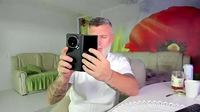 Snapshot of BlowMyXXL chatting on 01.15.26 BlowMyXXL online show from 01.15.26