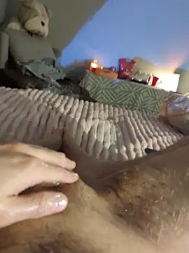 Snapshot of RandomGuy420lol chatting on 12.05.25 RandomGuy420lol online show from 12.05.25