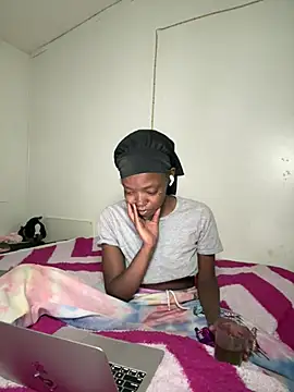 minimama69 online show from 07.20.26