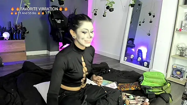 Raven Witch  online show from 03.19.26