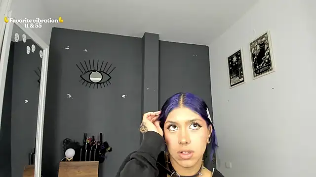 Raven Witch  online show from 05.08.26