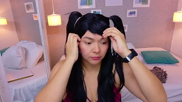 Snapshot of Cuckold_lover69 chatting on 09.18.25 Cuckold lover69 online show from 09.18.25