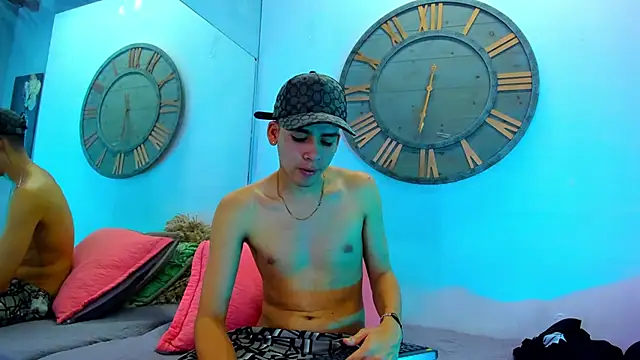 Mike 0233  online show from 01.28.25