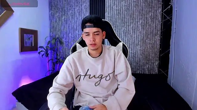 Mike 0233  online show from 09.26.25