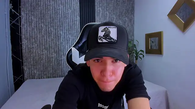 Mike 0233  online show from 10.07.25