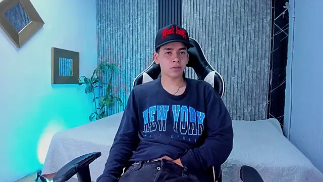 Mike 0233  online show from 10.30.25