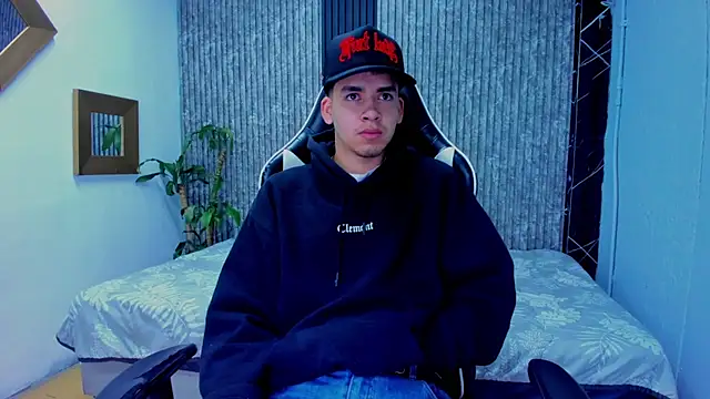 Mike 0233  online show from 11.16.25