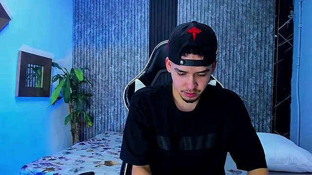 Mike 0233  online show from 02.01.26