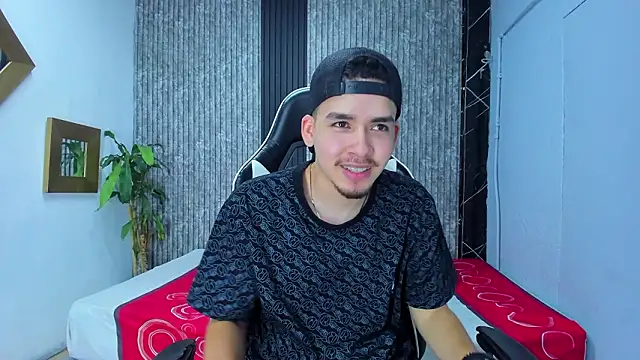 Mike 0233  online show from 02.03.26