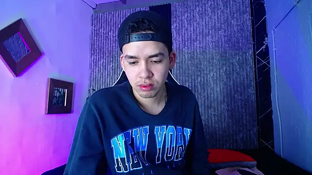 Mike 0233  online show from 02.20.26