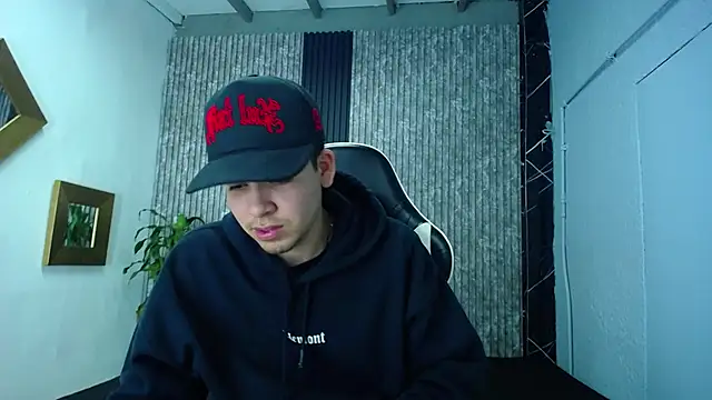 Mike 0233  online show from 02.22.26