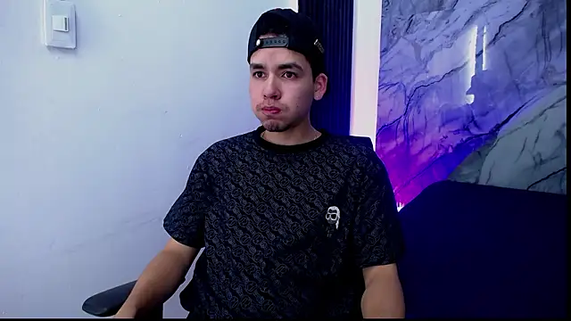 Mike 0233  online show from 02.27.26