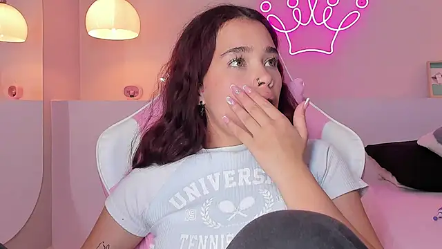 violeth hill online show from 02.14.25