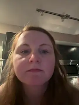 GingerSnap33 online show from 01.04.25