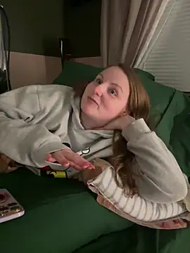 GingerSnap33 online show from 01.25.25