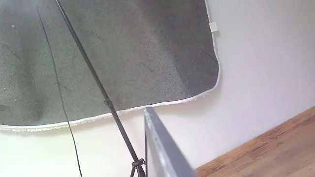 carolinesampaio online show from 01.28.25