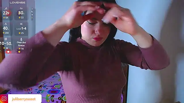 juli05star20 online show from 10.03.25