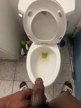 Snapshot of tfreakyy chatting on 02.13.25 tfreakyy online show from 02.13.25