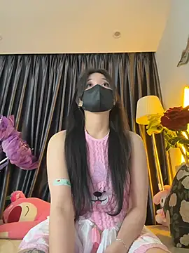 Snapshot of Nacy-Moonlight chatting on 01.12.25 Nacy-Moonlight online show from 01.12.25