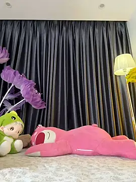 Snapshot of Nacy-Moonlight chatting on 02.09.25 Nacy-Moonlight online show from 02.09.25