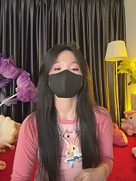 Snapshot of Nacy-Moonlight chatting on 03.05.25 Nacy-Moonlight online show from 03.05.25