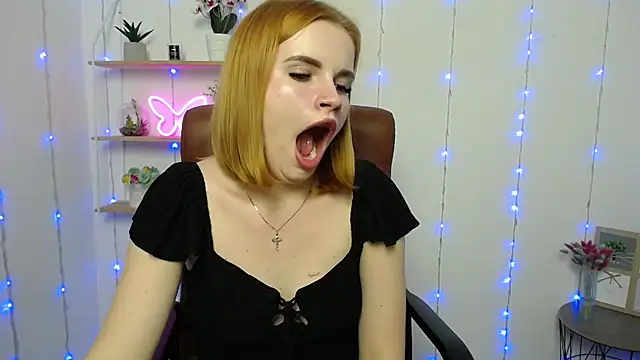 Snapshot of MargaritaKiss chatting on 01.23.25 MargaritaKiss online show from 01.23.25