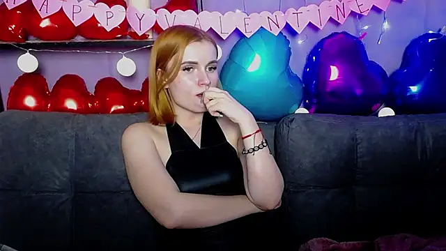 Snapshot of MargaritaKiss chatting on 02.01.25 MargaritaKiss online show from 02.01.25