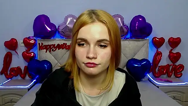 Snapshot of MargaritaKiss chatting on 02.02.25 MargaritaKiss online show from 02.02.25