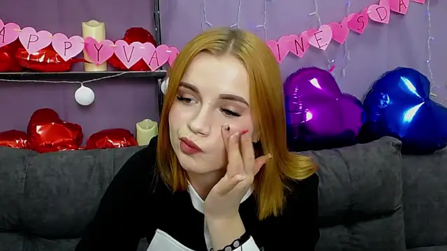 Snapshot of MargaritaKiss chatting on 02.06.25 MargaritaKiss online show from 02.06.25