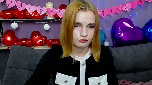 Snapshot of MargaritaKiss chatting on 02.07.25 MargaritaKiss online show from 02.07.25