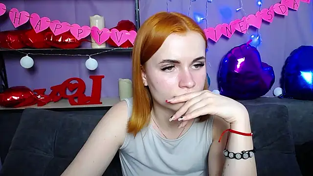 Snapshot of MargaritaKiss chatting on 02.11.25 MargaritaKiss online show from 02.11.25