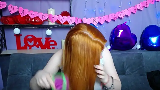 Snapshot of MargaritaKiss chatting on 02.11.25 MargaritaKiss online show from 02.11.25