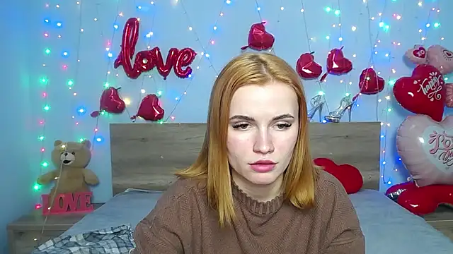 Snapshot of MargaritaKiss chatting on 02.25.25 MargaritaKiss online show from 02.25.25
