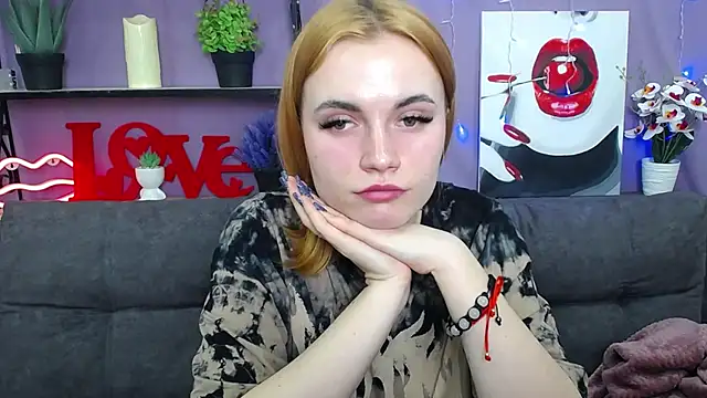 Snapshot of MargaritaKiss chatting on 03.15.25 MargaritaKiss online show from 03.15.25