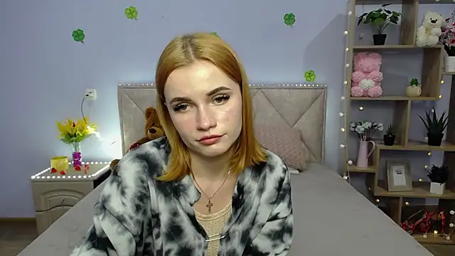 Snapshot of MargaritaKiss chatting on 03.20.25 MargaritaKiss online show from 03.20.25