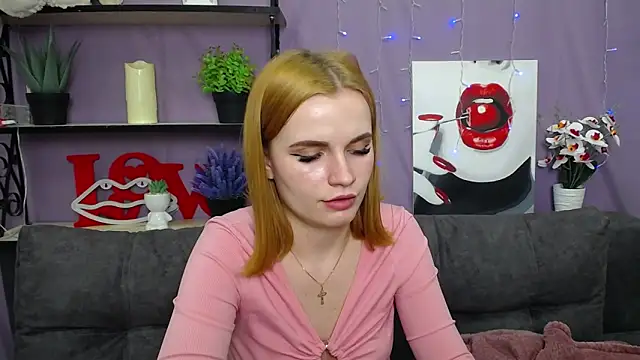 Snapshot of MargaritaKiss chatting on 03.22.25 MargaritaKiss online show from 03.22.25