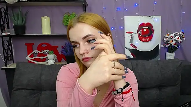 Snapshot of MargaritaKiss chatting on 03.22.25 MargaritaKiss online show from 03.22.25
