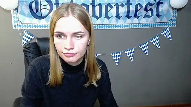 Snapshot of MargaritaKiss chatting on 09.28.25 MargaritaKiss online show from 09.28.25