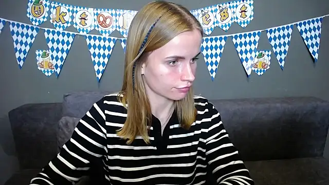 Snapshot of MargaritaKiss chatting on 09.29.25 MargaritaKiss online show from 09.29.25