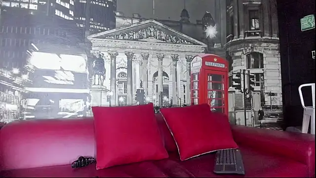 CloeRodriguez online show from 12.19.25