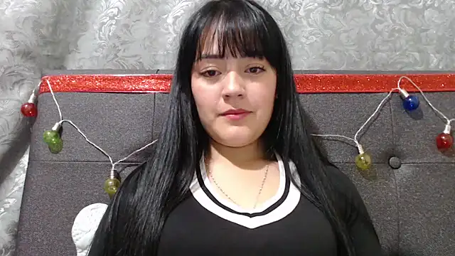 Snapshot of Alisha_99 chatting on 12.23.24 Alisha 99 online show from 12.23.24