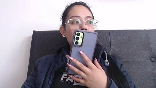 Snapshot of Alisha_99 chatting on 10.22.25 Alisha 99 online show from 10.22.25