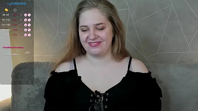 Snapshot of Megan_Violer chatting on 01.27.25 Megan Violer online show from 01.27.25