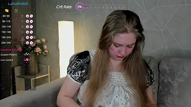 Snapshot of Megan_Violer chatting on 03.13.25 Megan Violer online show from 03.13.25