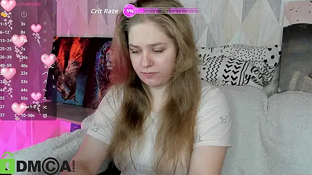 Snapshot of Megan_Violer chatting on 10.03.25 Megan Violer online show from 10.03.25